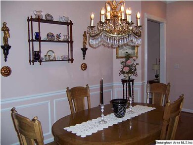 4617 Fairfax Ct, Birmingham, AL 35235 - photo 2