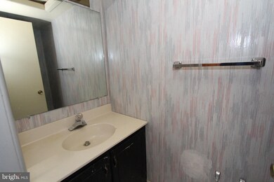 3729 Nimitz Rd, Kensington, MD 20895 - photo 4