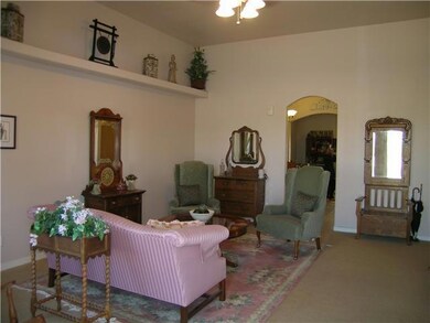 14313 Desert Spring Dr, Horizon City, TX 79928 - photo 2