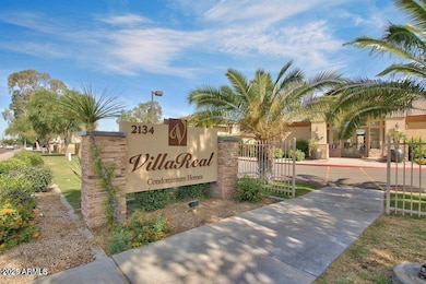 Villa Real sign1