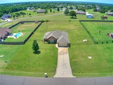 20386 SE 37th St, Harrah, OK 73045 - photo 2
