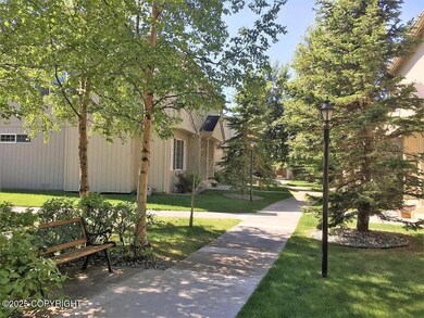 HOA Grounds