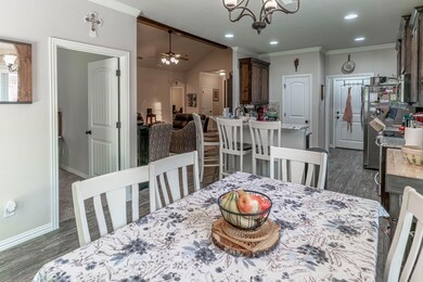 4300 Sapphire Ln, Granbury, TX 76049 - photo 7