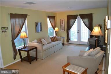 5802 Olive Ct unit B, Frederick, MD 21703 - photo 6