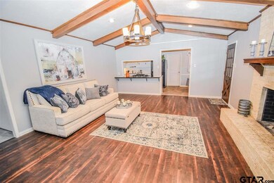 1600 1600 Yosemite Dr, Tyler, TX 75701 - photo 3