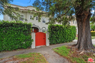 1357 S Cloverdale Ave, Los Angeles, CA 90019 - photo 4