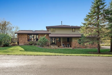 N6061 Summerglow Trail, Onalaska, WI 54650 - photo 2