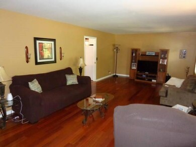 203 Oakwood Dr, Shelbyville, TN 37160 - photo 4