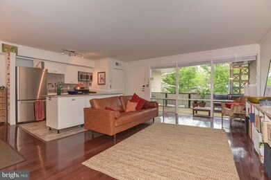 7525 Spring Lake Dr unit 7525-D-1, Bethesda, MD 20817 - photo 4