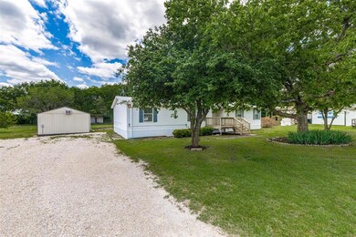 382 Kelly Brook Cir, Weatherford, TX 76087 - photo 3