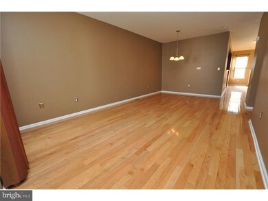 118 Beacon Dr, Woodbury, NJ 08096 - photo 2