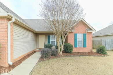 1509 Hemingway Cir, Jonesboro, AR 72401 - photo 2
