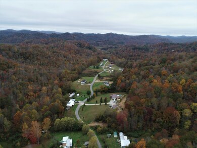 9999 Jarvis Branch Rd, Barbourville, KY 40906 - photo 4