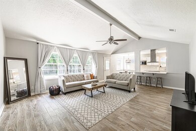 16411 Tibet Rd, Friendswood, TX 77546 - photo 4