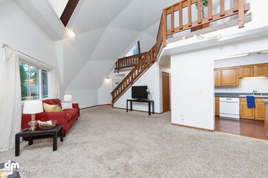 Living Room 20190710-DW-40902-SMALL