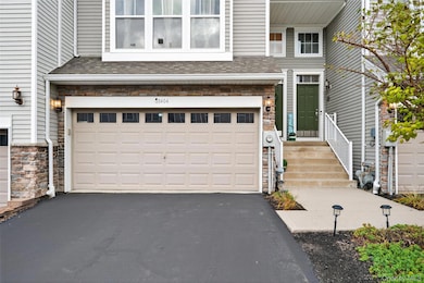 1404 Hawthorn Way, New Windsor, NY 12553 - photo 3