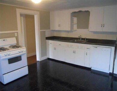 66 Water St unit B, Milford, MA 01757 - photo 2