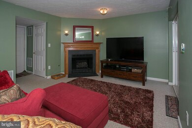 6707 Scottswood St, Alexandria, VA 22315 - photo 3