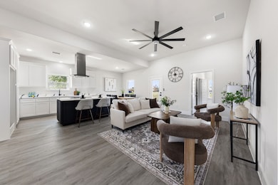 315 Windjammer Rd, Gun Barrel City, TX 75156 - photo 4