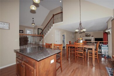 507 River Birch Rd, Raymore, MO 64083 - photo 5