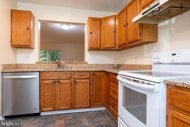 14620 Almanac Dr, Burtonsville, MD 20866 - photo 3