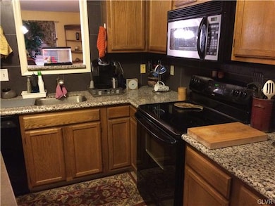 268 Ridgeview Dr, Alburtis, PA 18011 - photo 7