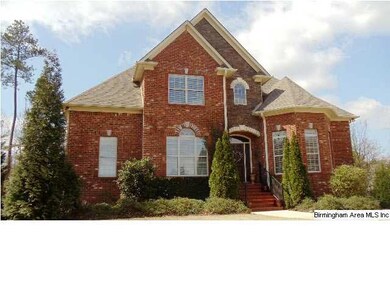 LOVELY culdesac home with POOL!!  3/4 +/- lot Grea