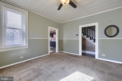 284 S 4th St, Columbia, PA 17512 - photo 7