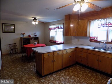 1508 Oak Rd, Pennsburg, PA 18073 - photo 6