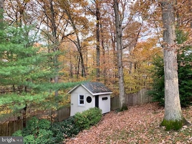 18334 Cato Ct, Triangle, VA 22172 - photo 6