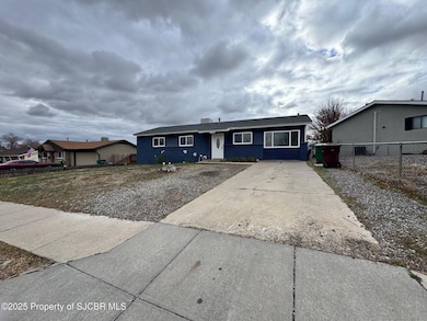4305 Kingsway Dr, Farmington, NM 87402 - photo 2