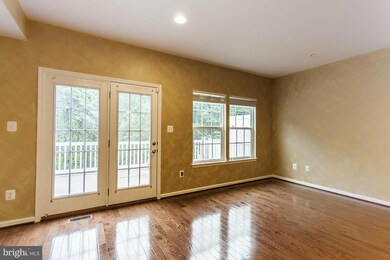 7254 Dorchester Woods Ln, Hanover, MD 21076 - photo 6