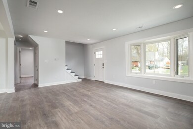 818 Chatfield Rd, Joppa, MD 21085 - photo 2