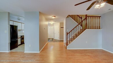 living room/dining room