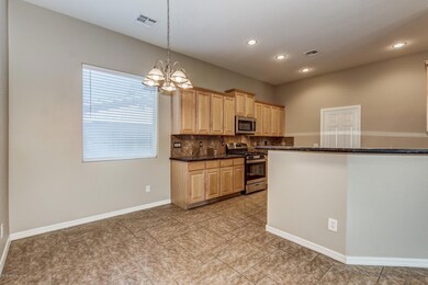 802 E Cinnabar Ave, Phoenix, AZ 85020 - photo 5