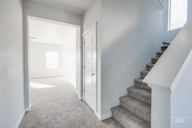 7048 W Plateau Creek St, Meridian, ID 83646 - photo 3