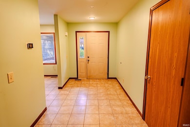 90 Mayflower Ct, Lafayette, IN 47909 - photo 3