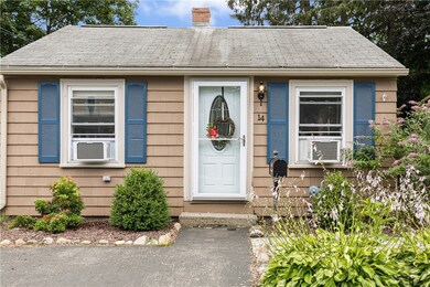 14 Minoru St, Smithfield, RI 02917 - photo 2
