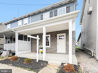 417 Main St, McSherrystown, PA 17344 - photo 2