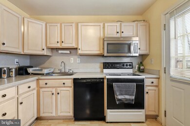 6000 Ticonderoga Ct, Burke, VA 22015 - photo 6