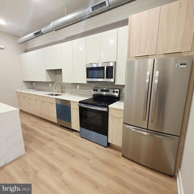 714 Chestnut St unit 3F, Philadelphia, PA 19106 - photo 4