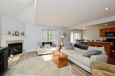 83 Pear Tree Ln, Newmarket, NH 03857 - photo 3