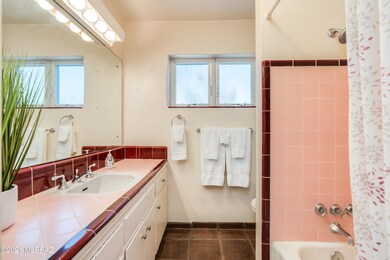 Main Bath Room