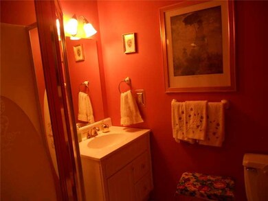 Master Bath/Spa.