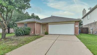 2407 Fox River Ln, Spring, TX 77386 - photo 2