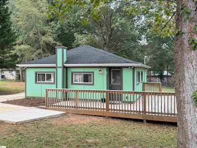 7 Coleman Ln, Taylors, SC 29687 - photo 3