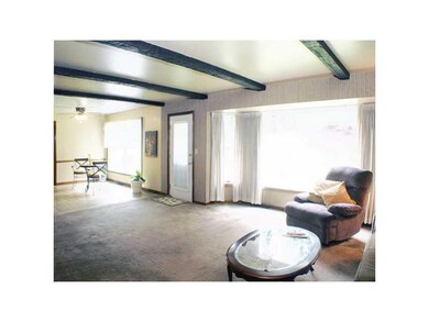 Family Room.