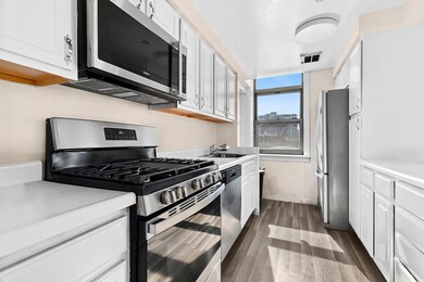 The Sutton unit 1008, New York, NY 10039 - photo 5