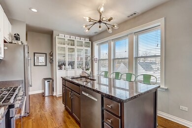 2243 W Ainslie St unit 22433W, Chicago, IL 60625 - photo 6