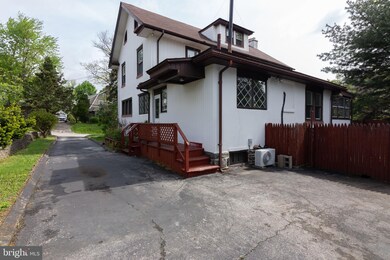 7528 Rogers Ave, Upper Darby, PA 19082 - photo 5